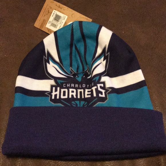 Mitchell & Ness Charlotte Hornets Beanie Hat